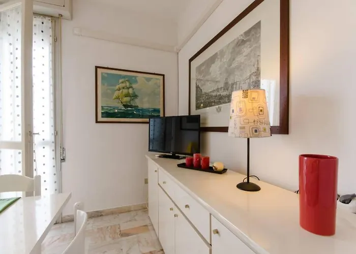 Cortina 1-83 Vakantiehuis *